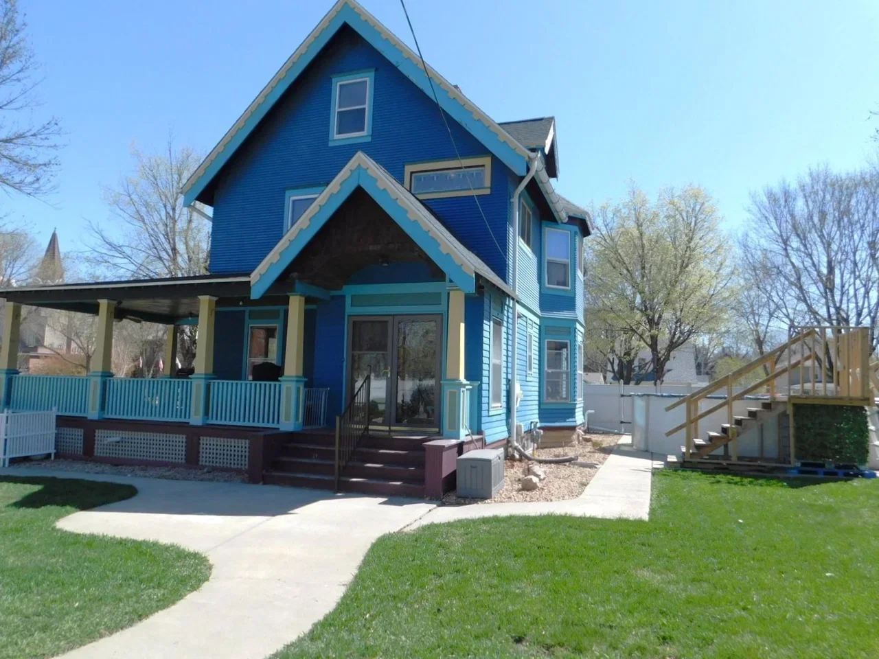 1905 Victorian house in Montevideo, Minnesota - $239k (75).webp