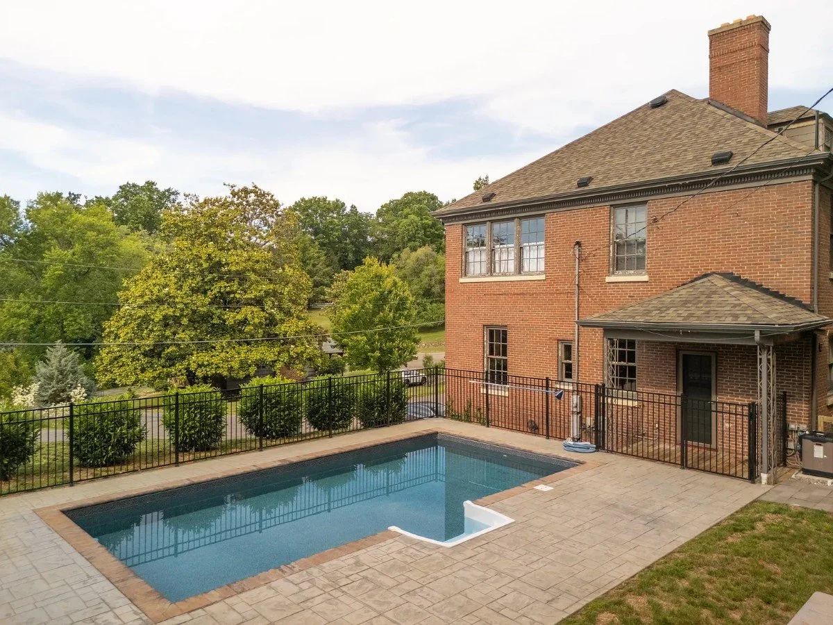 1930 Colonial Revival house Bristol Virginia - 7 - pool.webp