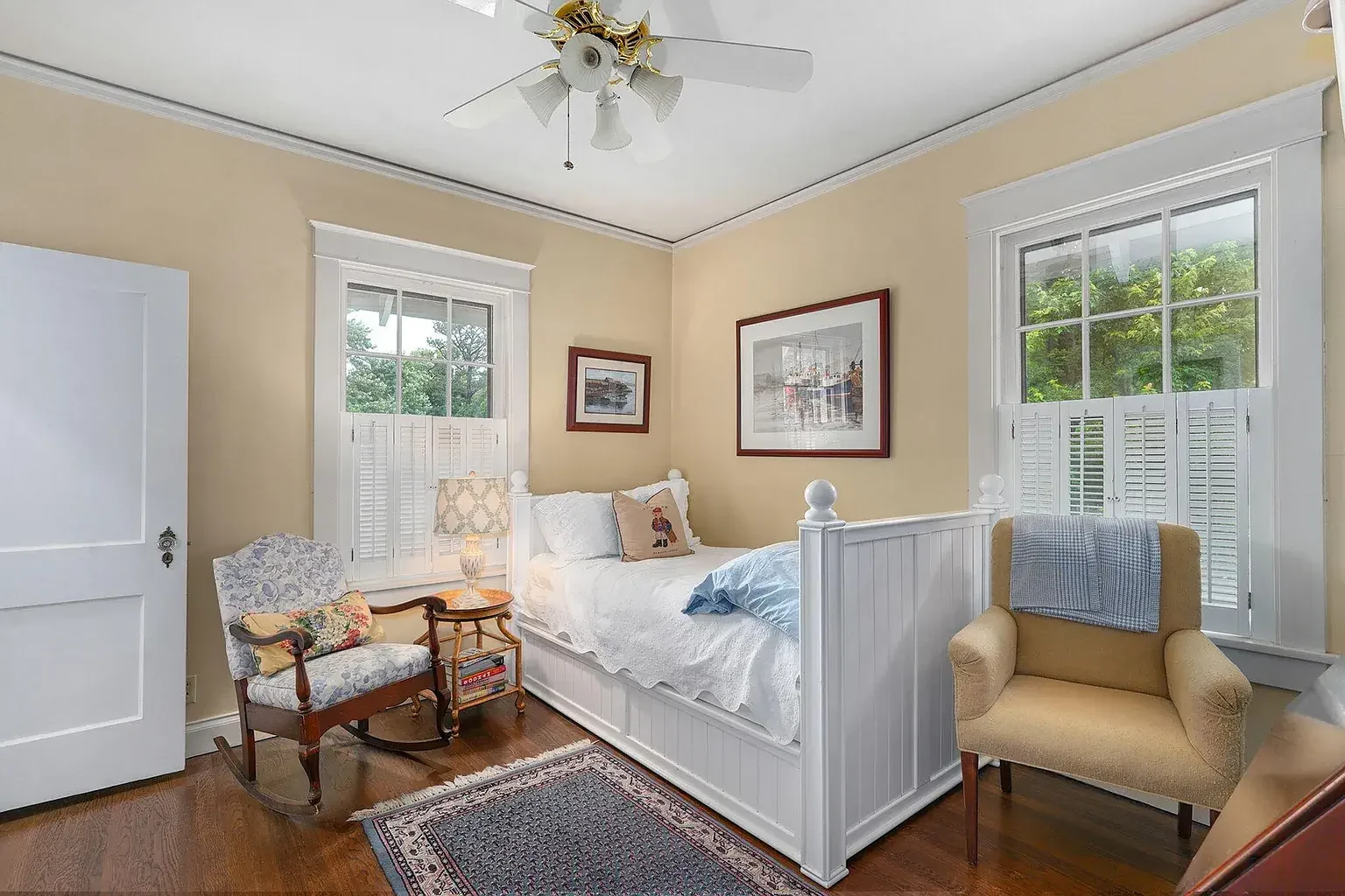 1921 Colonial Revival house Springfield Missouri - 50 - bedroom.webp