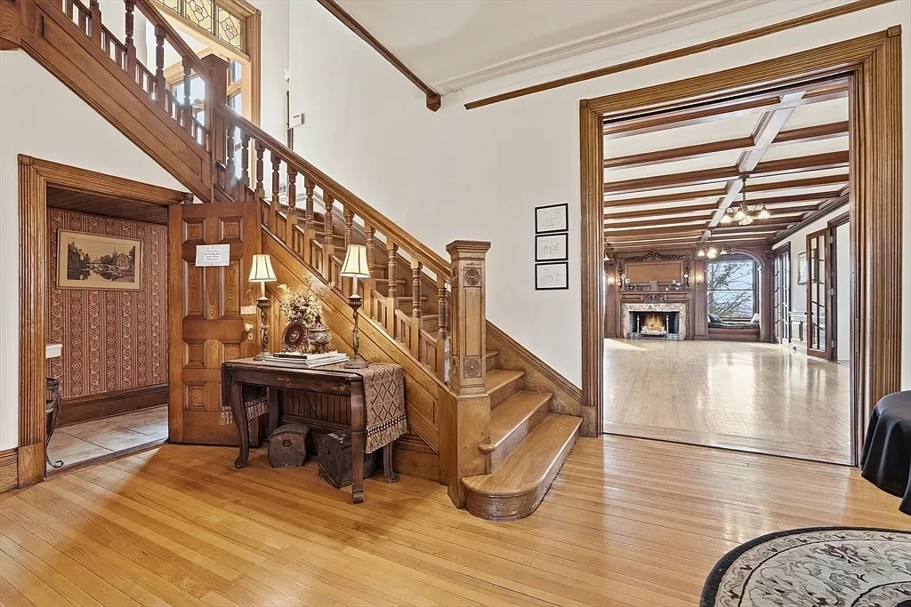 The Frederick Harris House 1879 Colonial Revival Springfield Massachusetts - 22 - staircase.webp