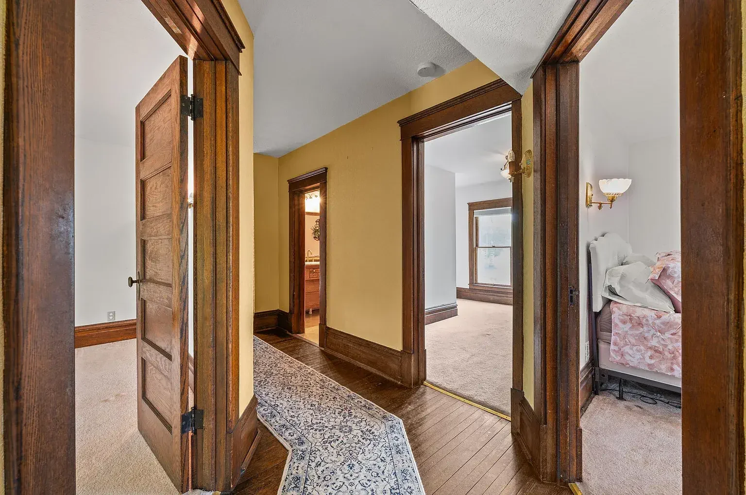 1904 Historic house Niles Michigan - 19 - hallway.webp