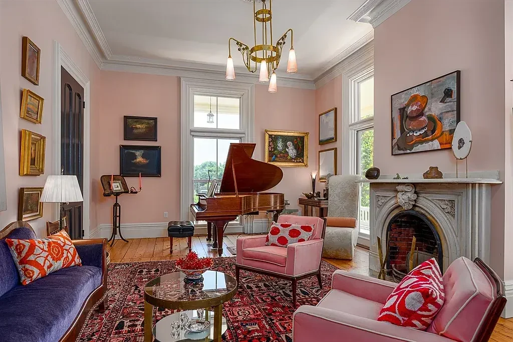 Henry F Hills House 1863 Italianate Amherst Massachusetts - 5 - living room.webp