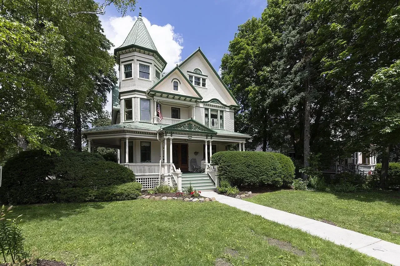 The Edward Engebretsen House, 1895 Queen Anne Revival in Whitewater, Wisconsin - $750k