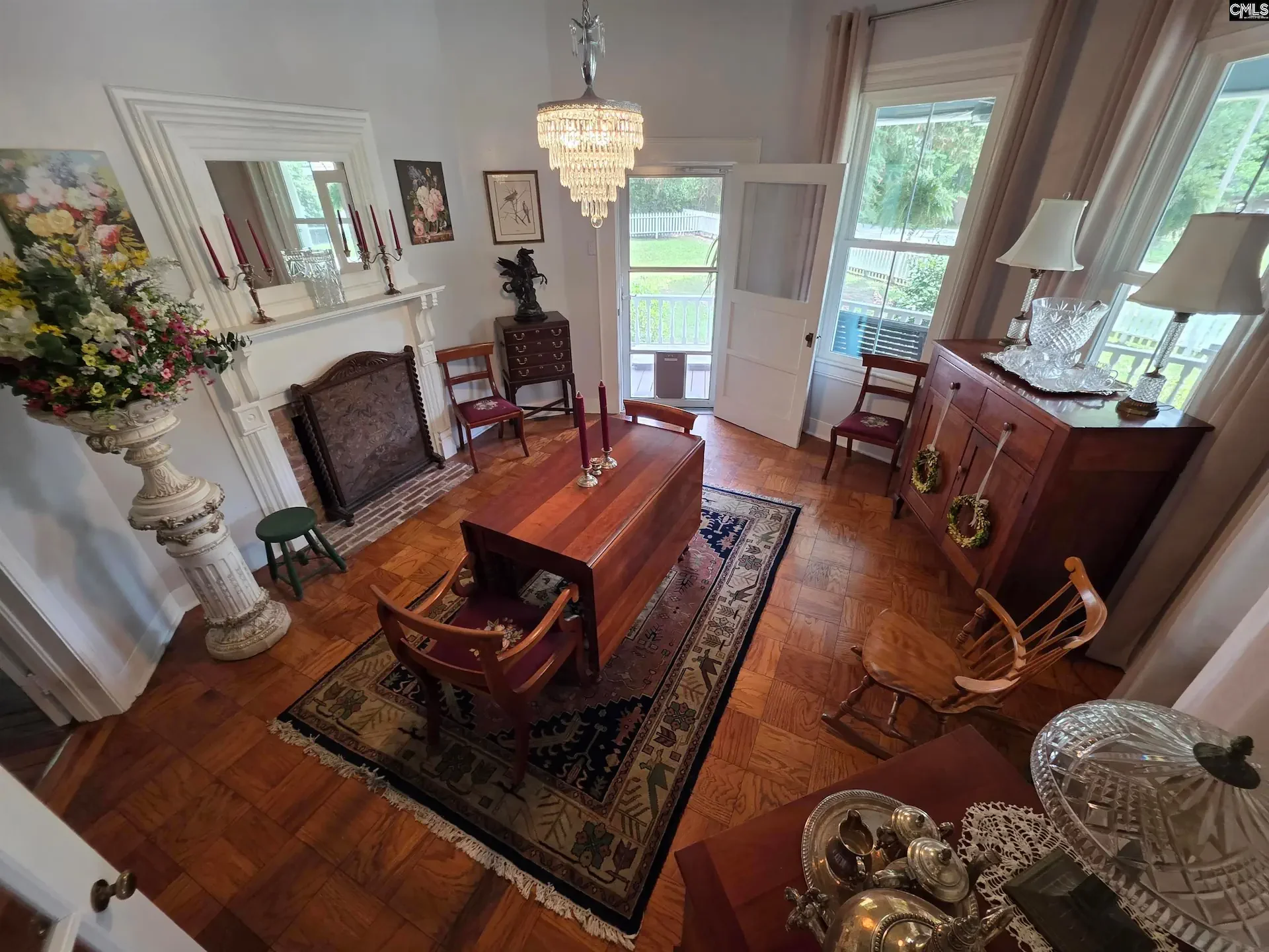 The Peter Oliver House 1904 Victorian Swansea South Carolina - 10 - living room.webp