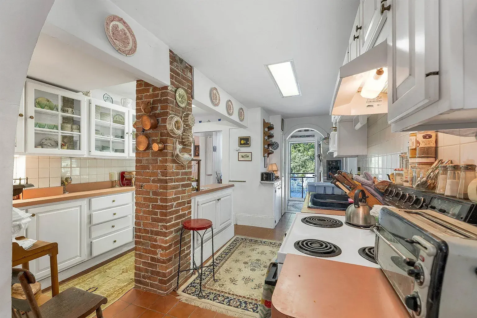 1892 Victorian house Whitefield New Hampshire - 19 - kitchen.webp