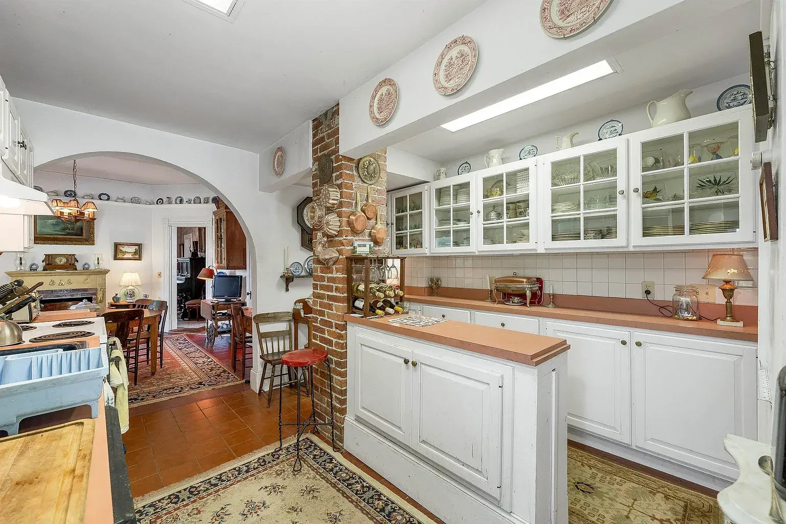 1892 Victorian house Whitefield New Hampshire - 20 - kitchen.webp