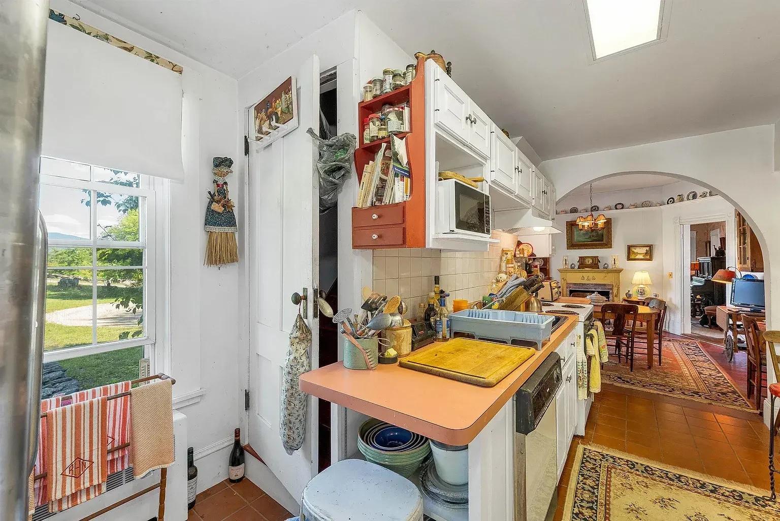1892 Victorian house Whitefield New Hampshire - 22 - kitchen.webp