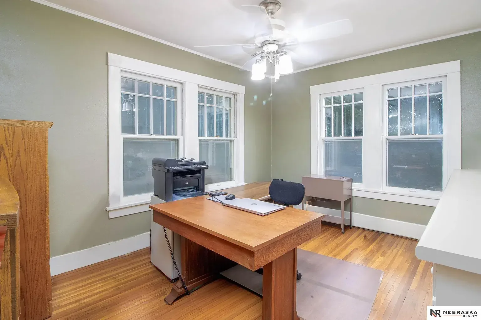 1905 Craftsman house Lincoln Nebraska - 40 - office.webp
