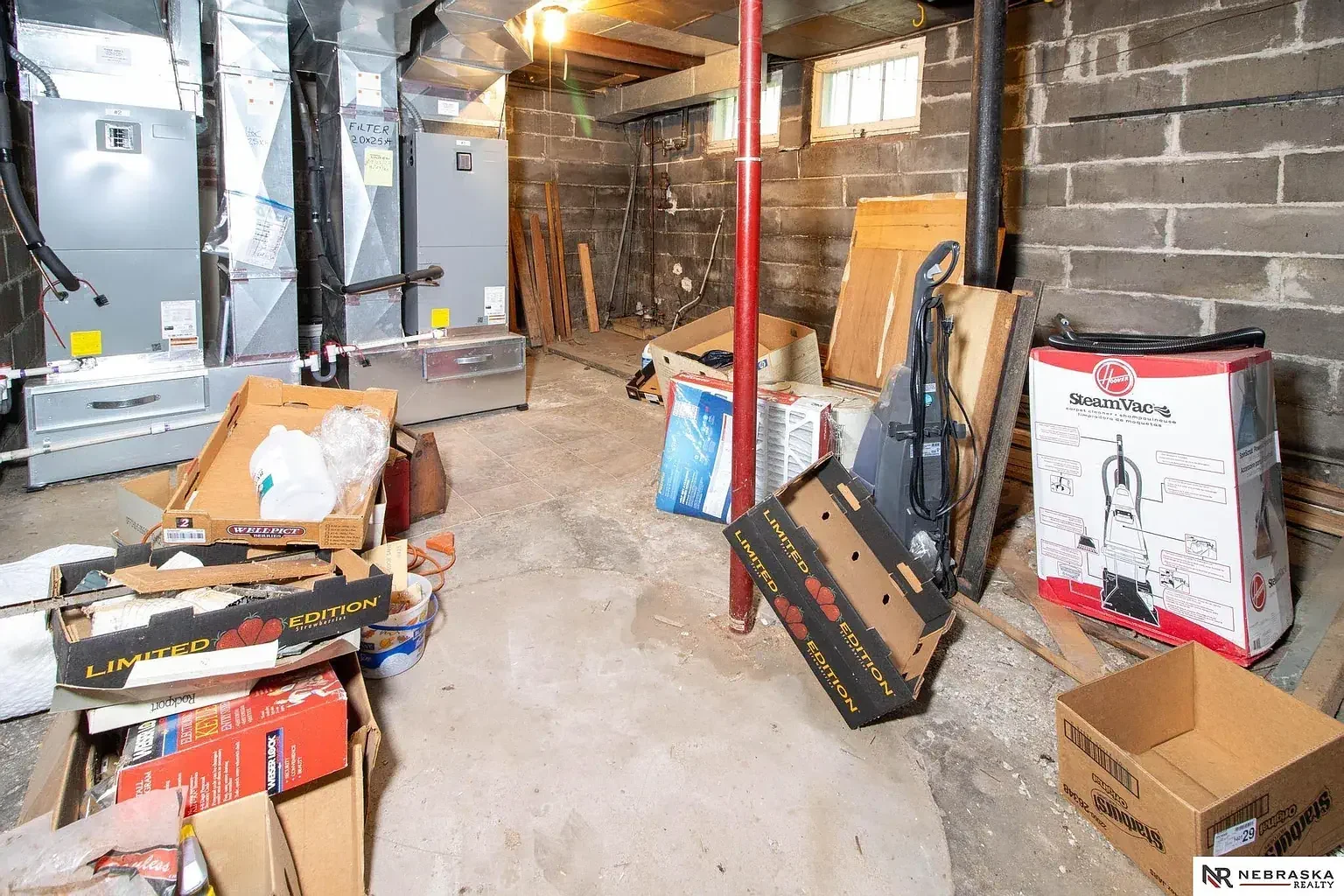 1905 Craftsman house Lincoln Nebraska - 45 - basement.webp