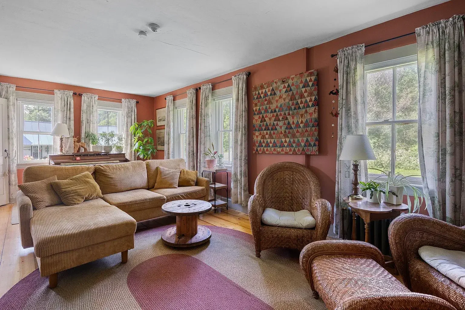 1850 Farmhouse Brookfield Vermont - 24 - family room.webp
