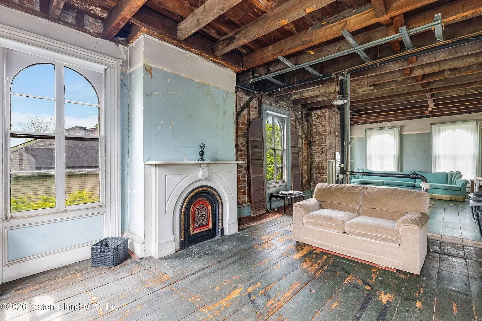 The Gustav Mayer House 1855 Italianate Staten Island New York - 35 - family room.webp