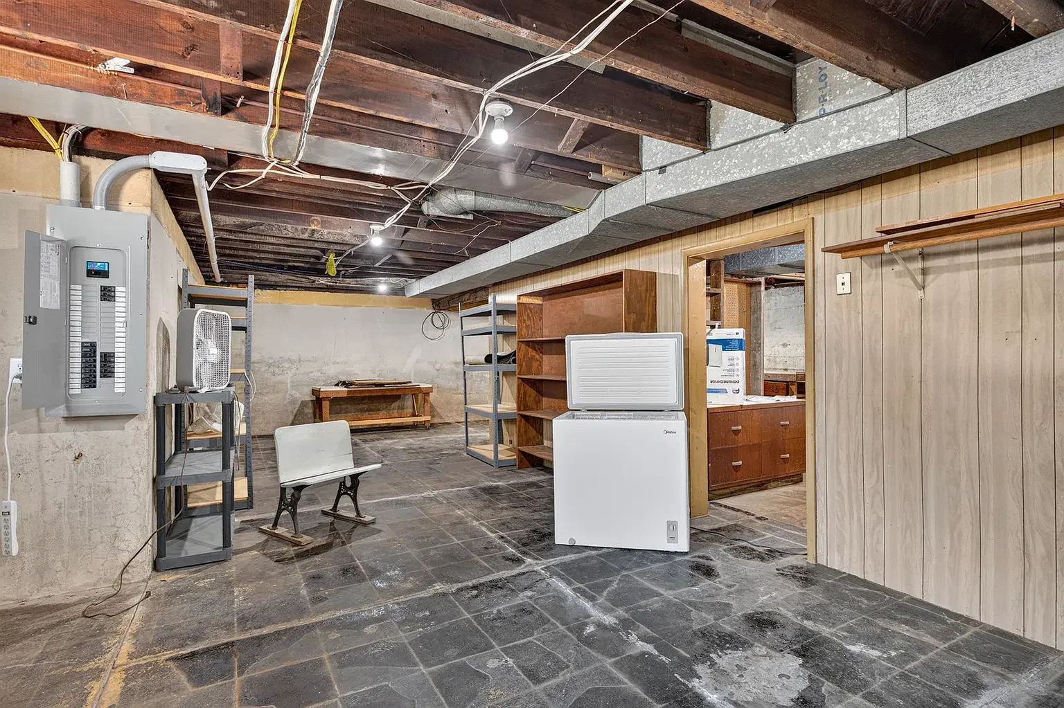 1881 Victorian House Ottawa Illinois - 32 - basement.webp