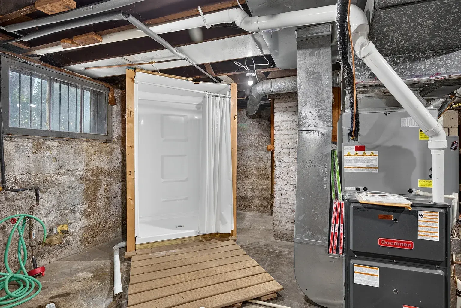 1881 Victorian House Ottawa Illinois - 34 - basement.webp