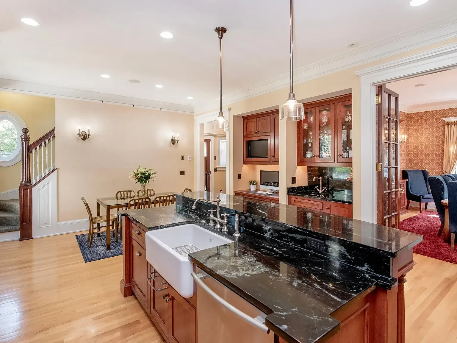 1890 Tudor Revival house Saint Paul Minnesota - 32 - kitchen.webp