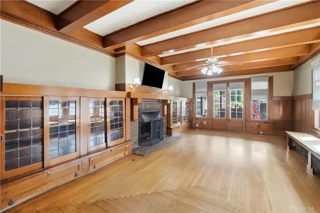 1907 English Tudor Revival house Dayton Ohio - 11 - library.webp