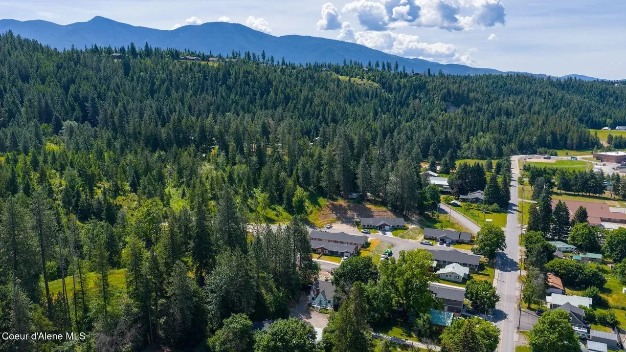 1940 English Cottage Bonners Ferry Idaho - 36 - aerial view.webp