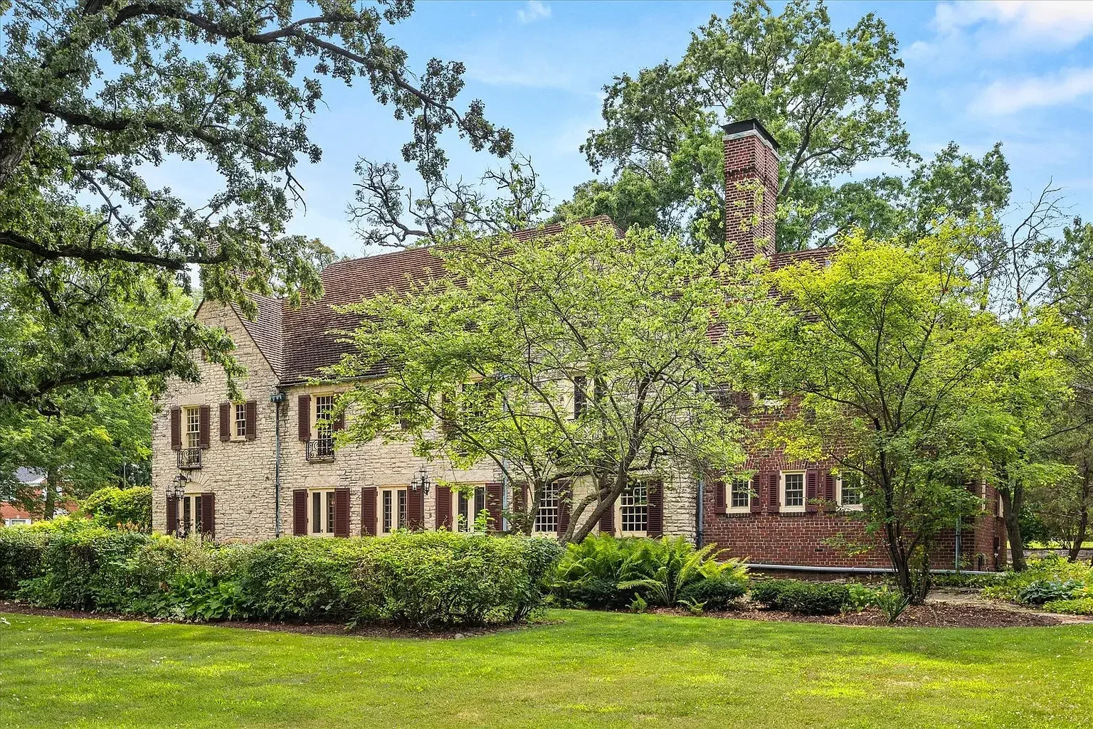 1930 Tudor Revival house Peru Illinois - 6 - back view.webp