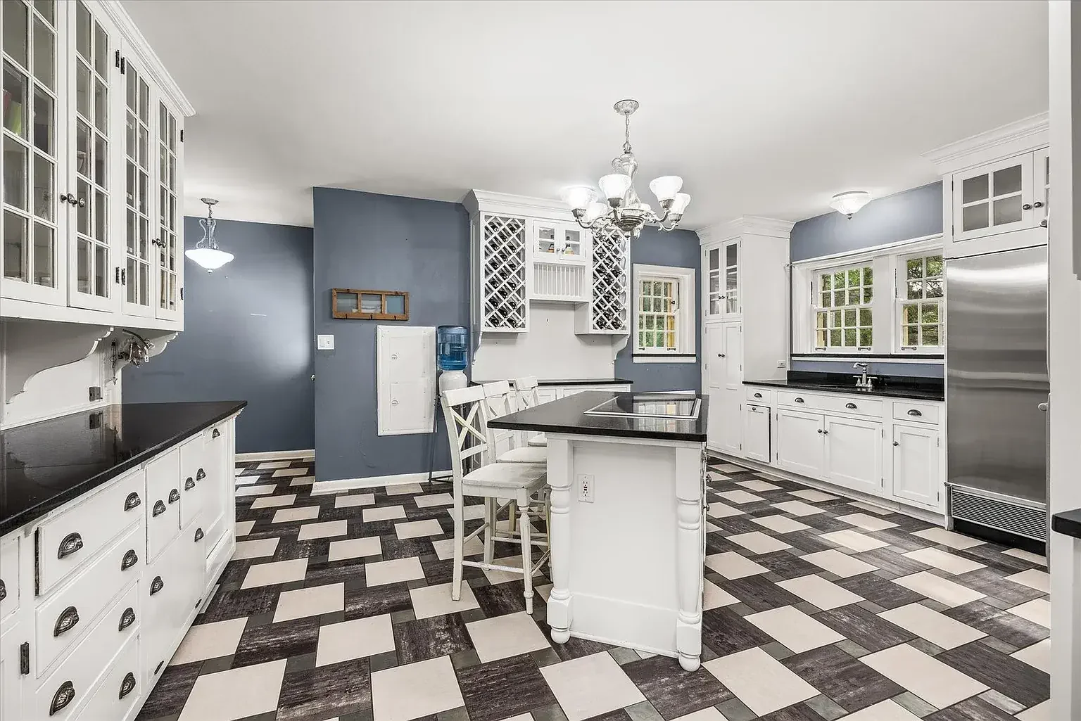 1930 Tudor Revival house Peru Illinois - 34 - kitchen.webp