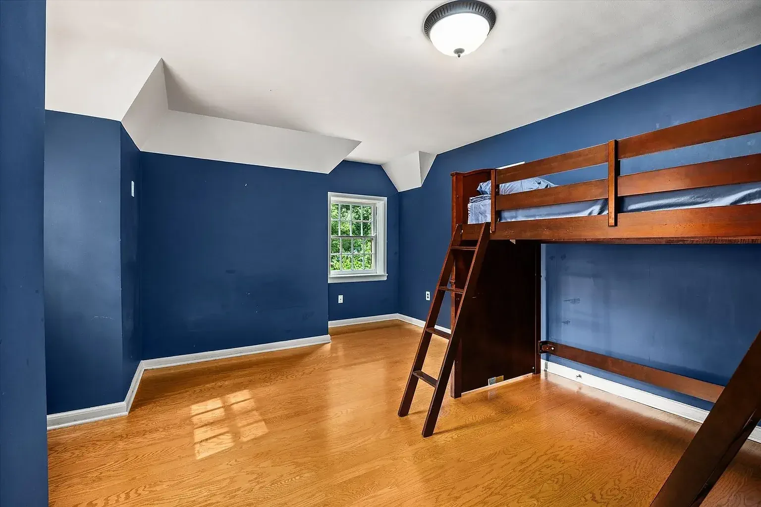 1930 Tudor Revival house Peru Illinois - 41 - bedroom.webp