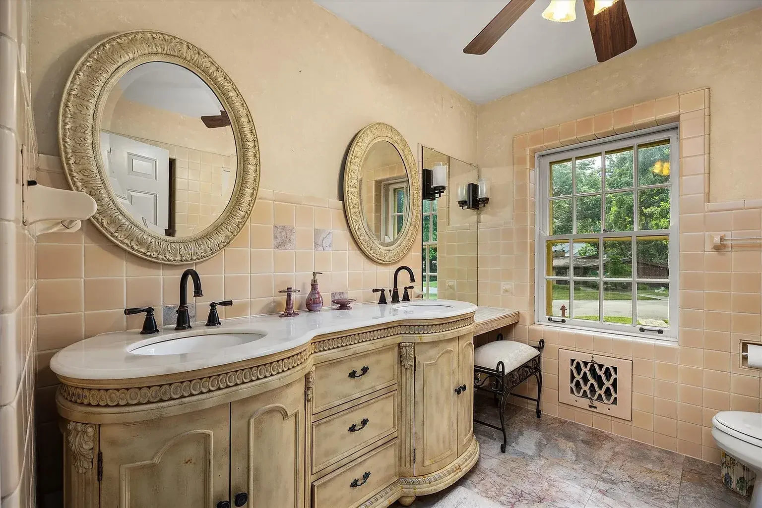 1930 Tudor Revival house Peru Illinois - 53 - bathroom.webp