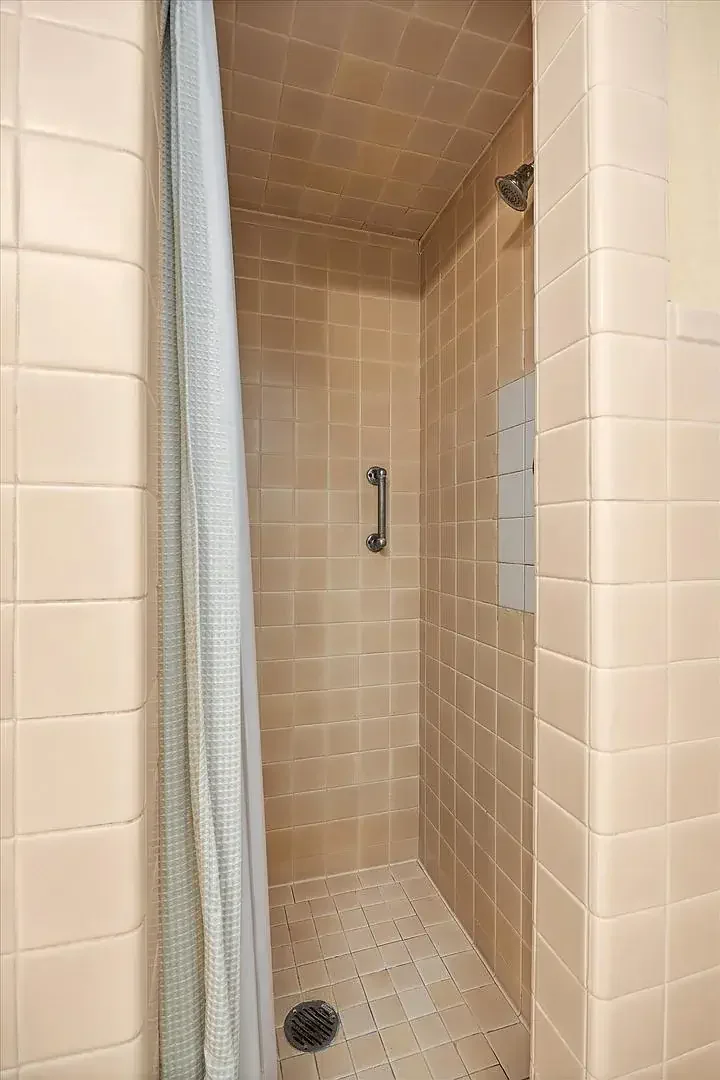 1930 Tudor Revival house Peru Illinois - 55 - bathroom.webp