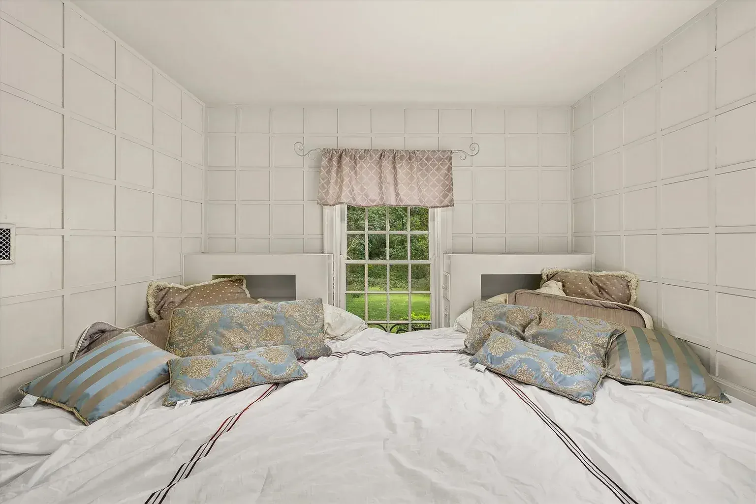 1930 Tudor Revival house Peru Illinois - 60 - bedroom.webp