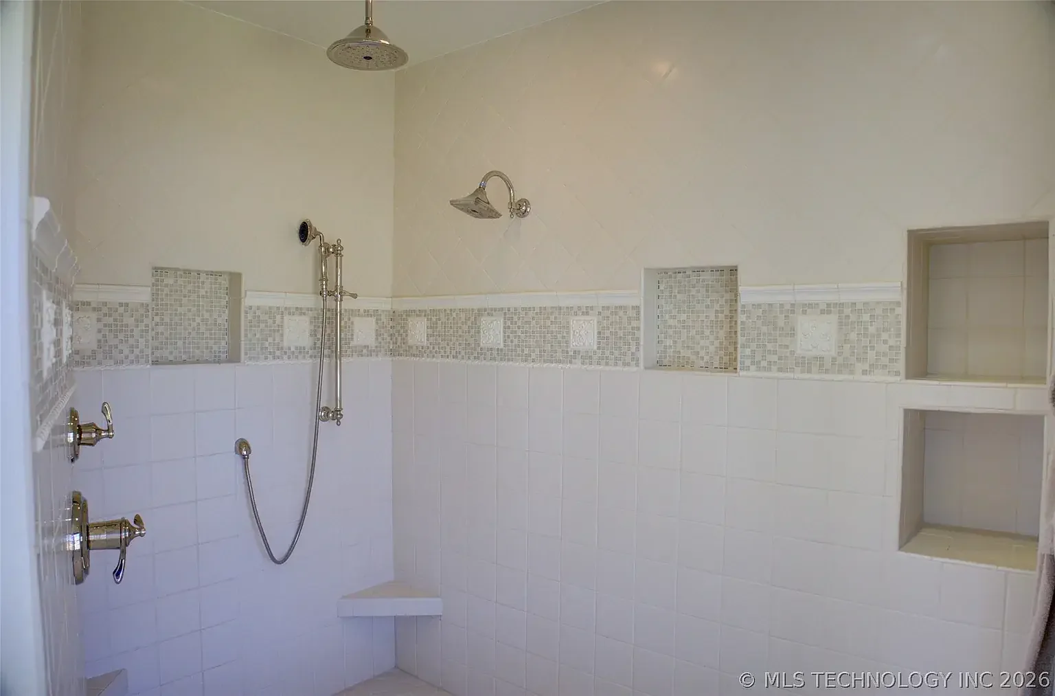 The Greiss Mansion 1931 French Normandy Tulsa Oklahoma - 68 - bathroom.webp