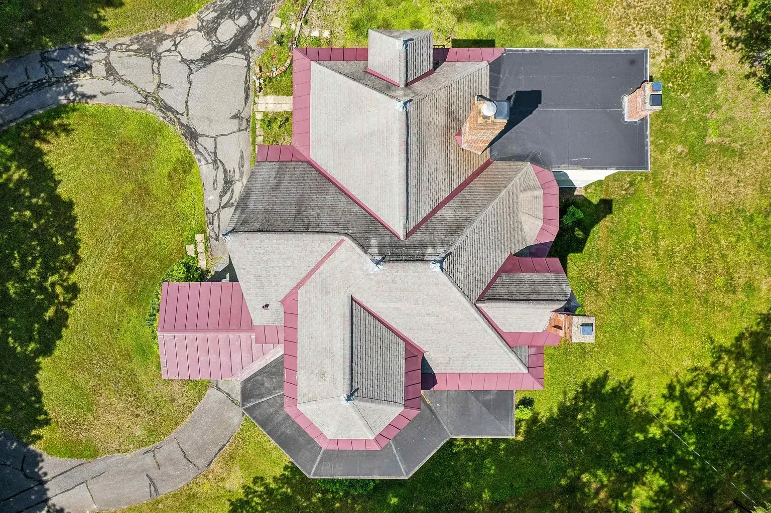 1897 Victorian house Springfield Vermont - 7 - top view.webp