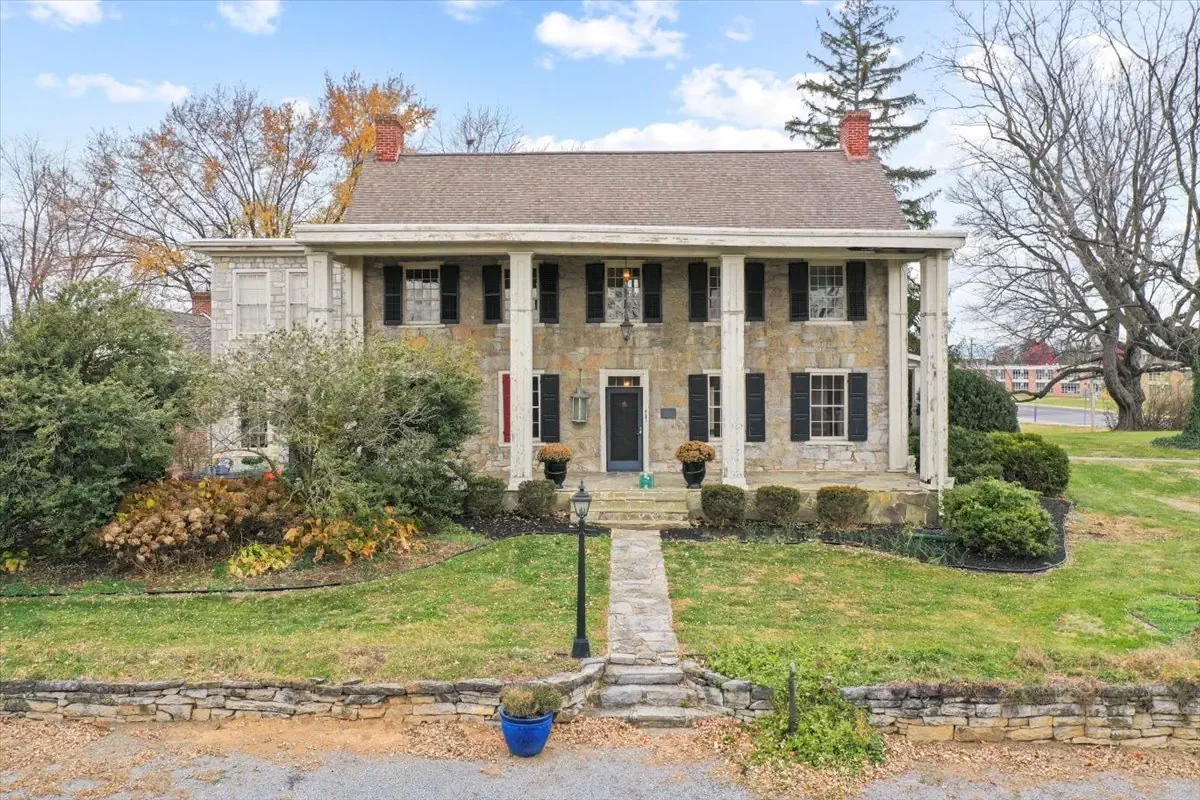 The Mitchell Shook House 1783 Federal style Greencastle Pennsylvania (1).webp