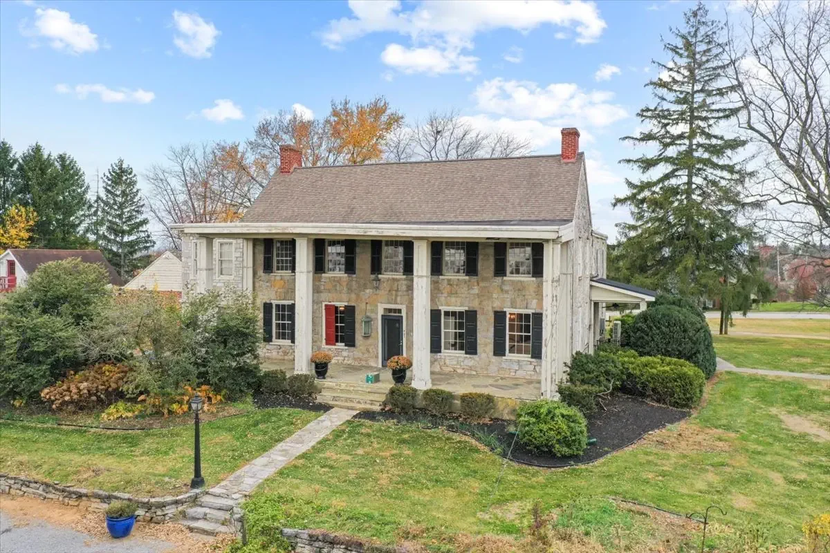 The Mitchell Shook House 1783 Federal style Greencastle Pennsylvania (3).webp