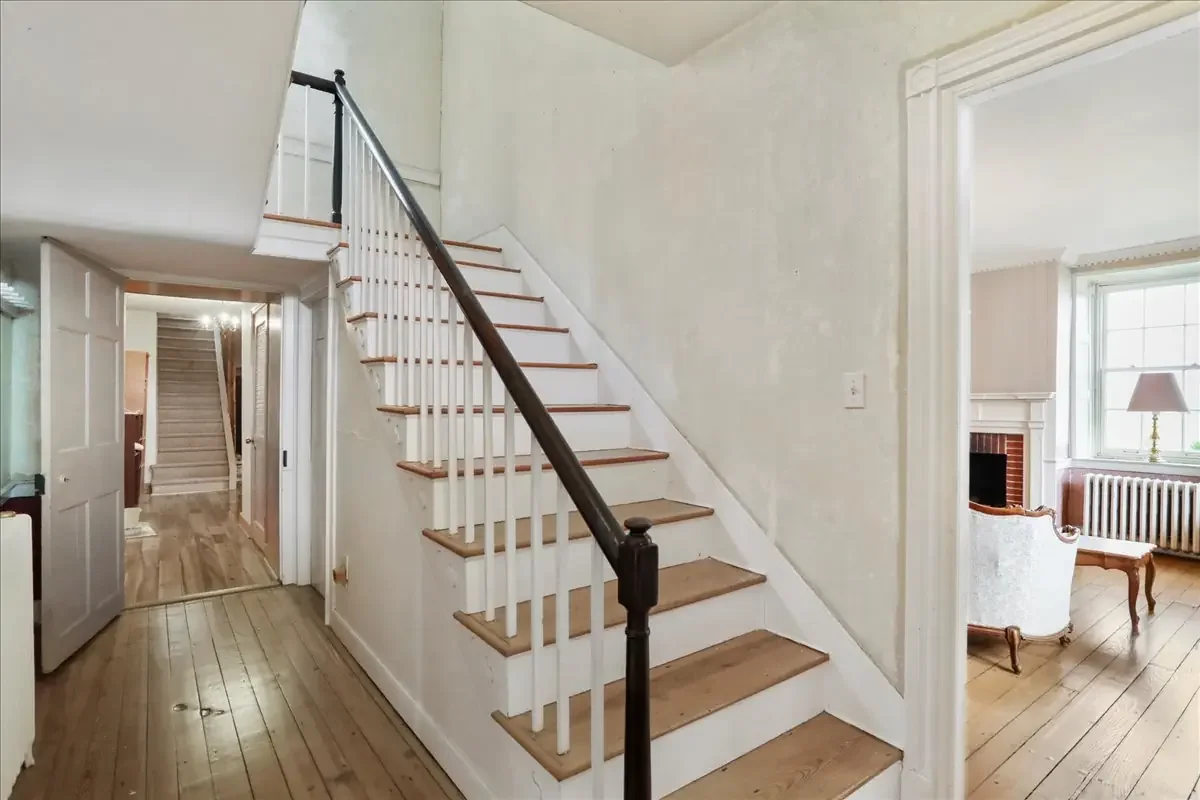 The Mitchell Shook House 1783 Federal style Greencastle Pennsylvania (11).webp