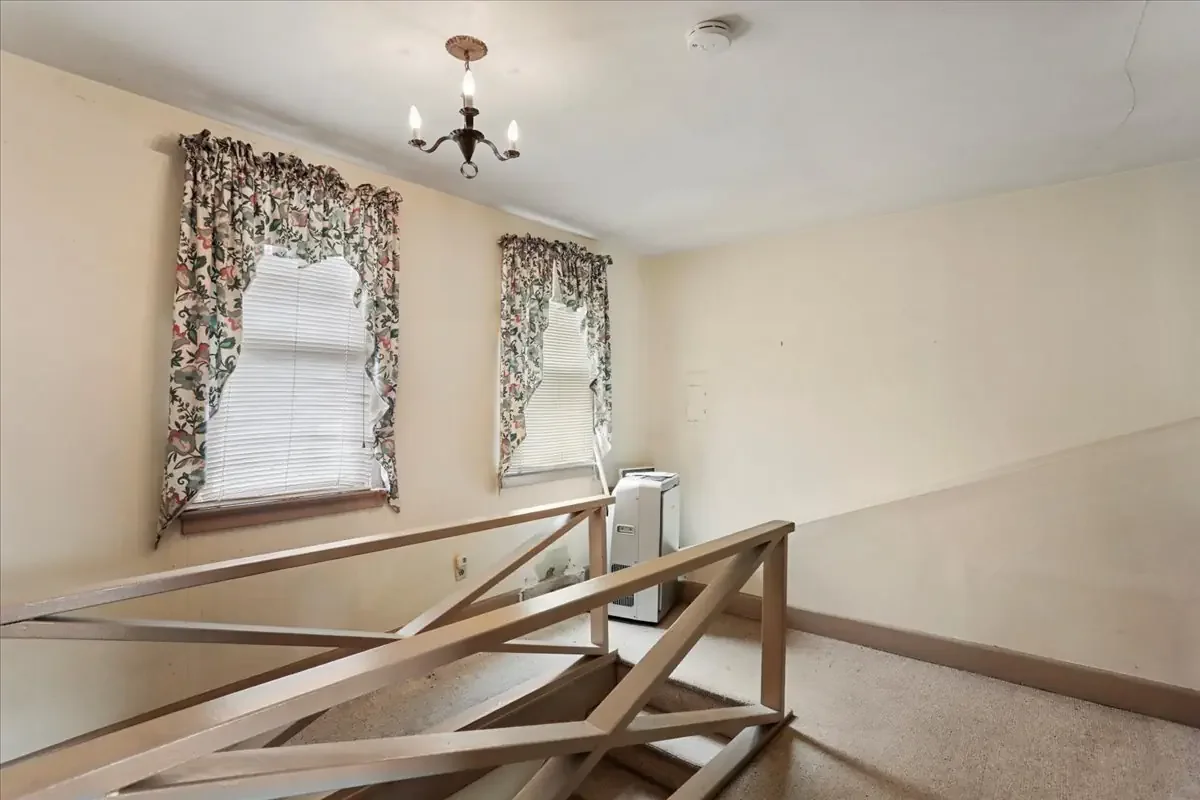 The Mitchell Shook House 1783 Federal style Greencastle Pennsylvania (24).webp