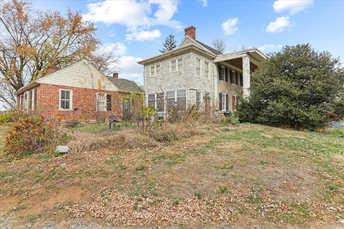 The Mitchell Shook House 1783 Federal style Greencastle Pennsylvania (31).webp