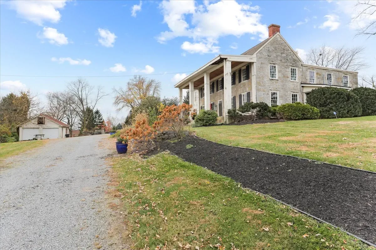 The Mitchell Shook House 1783 Federal style Greencastle Pennsylvania (36).webp