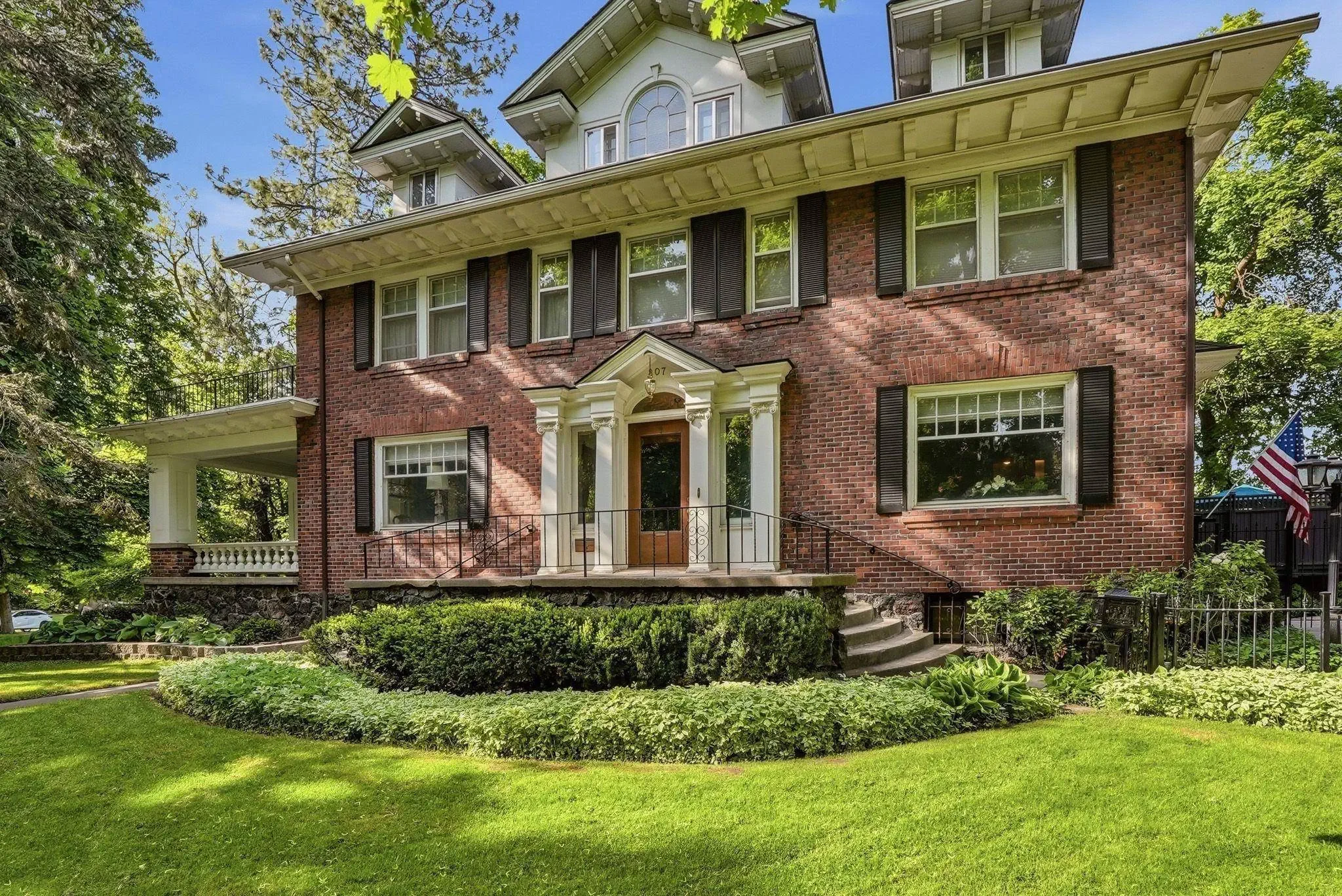 1912 Eclectic house Spokane Washington - 4 - front view.webp