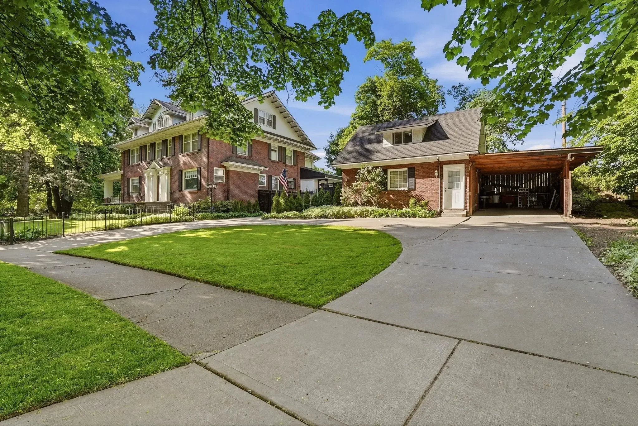 1912 Eclectic house Spokane Washington - 6 - front view.webp