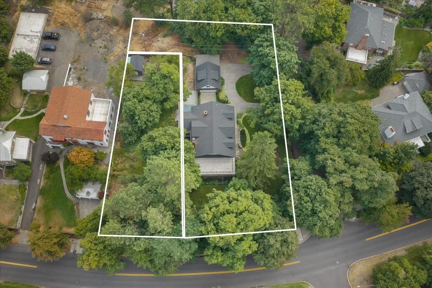 1912 Eclectic house Spokane Washington - 11 - top view.webp