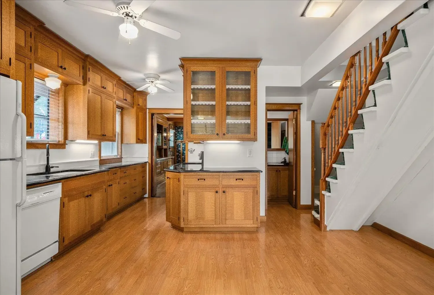 1912 Eclectic house Spokane Washington - 21 - kitchen.webp