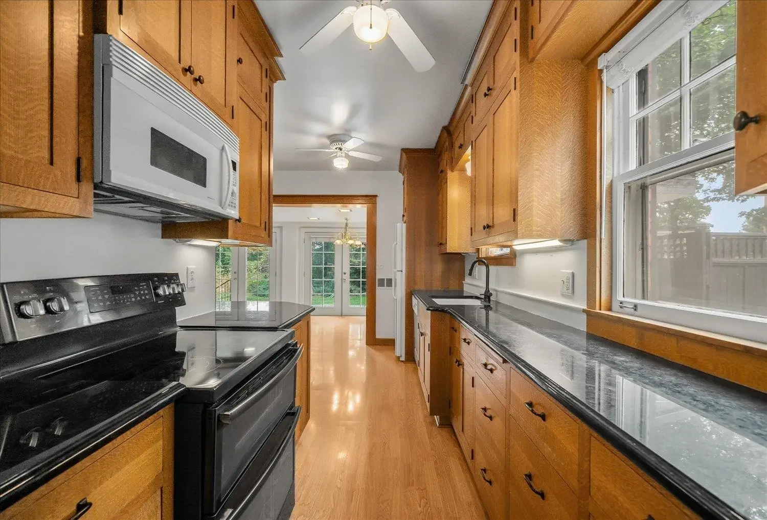 1912 Eclectic house Spokane Washington - 23 - kitchen.webp