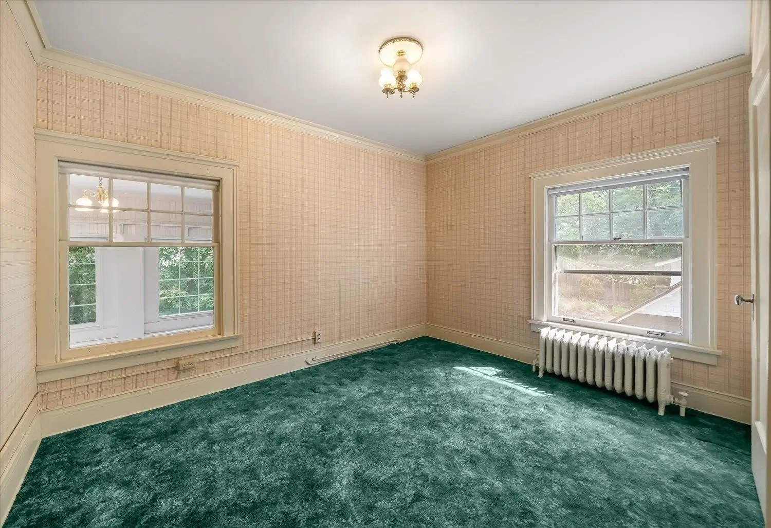 1912 Eclectic house Spokane Washington - 34 - bedroom.webp
