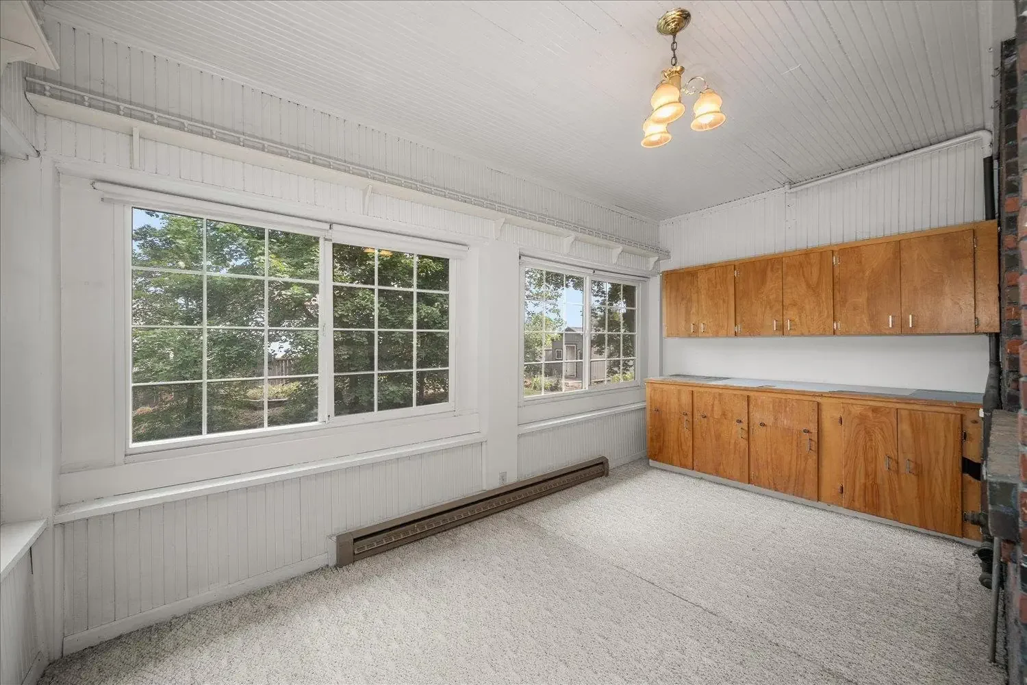 1912 Eclectic house Spokane Washington - 43 - room.webp