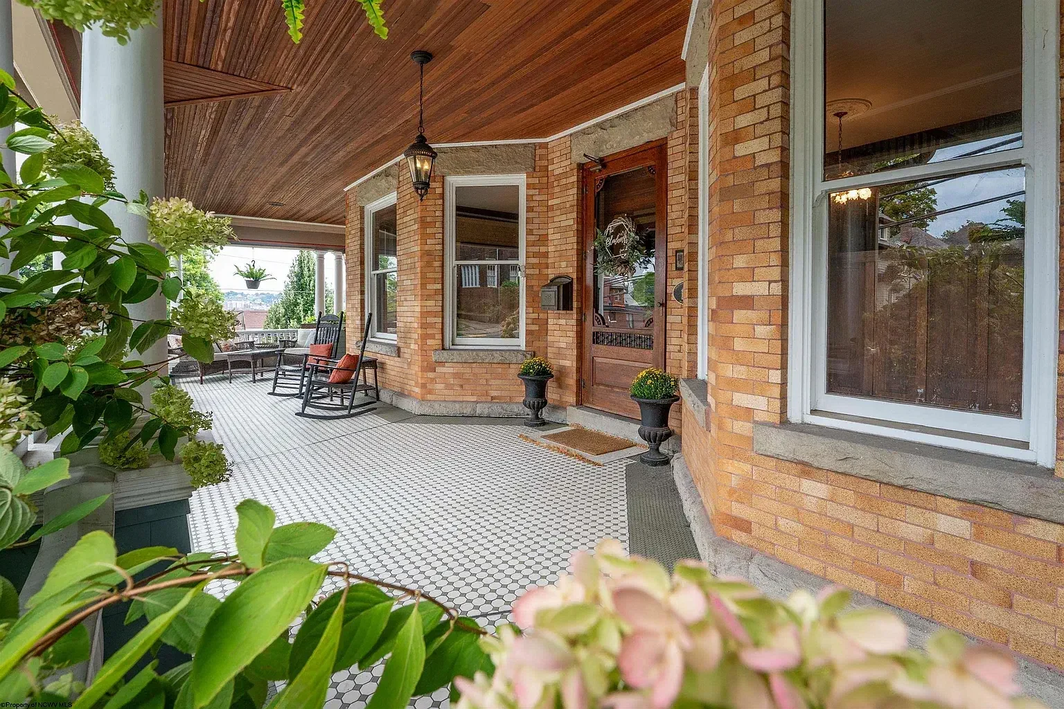 1902 Queen Anne house Morgantown West Virginia - 7 - front porch.webp