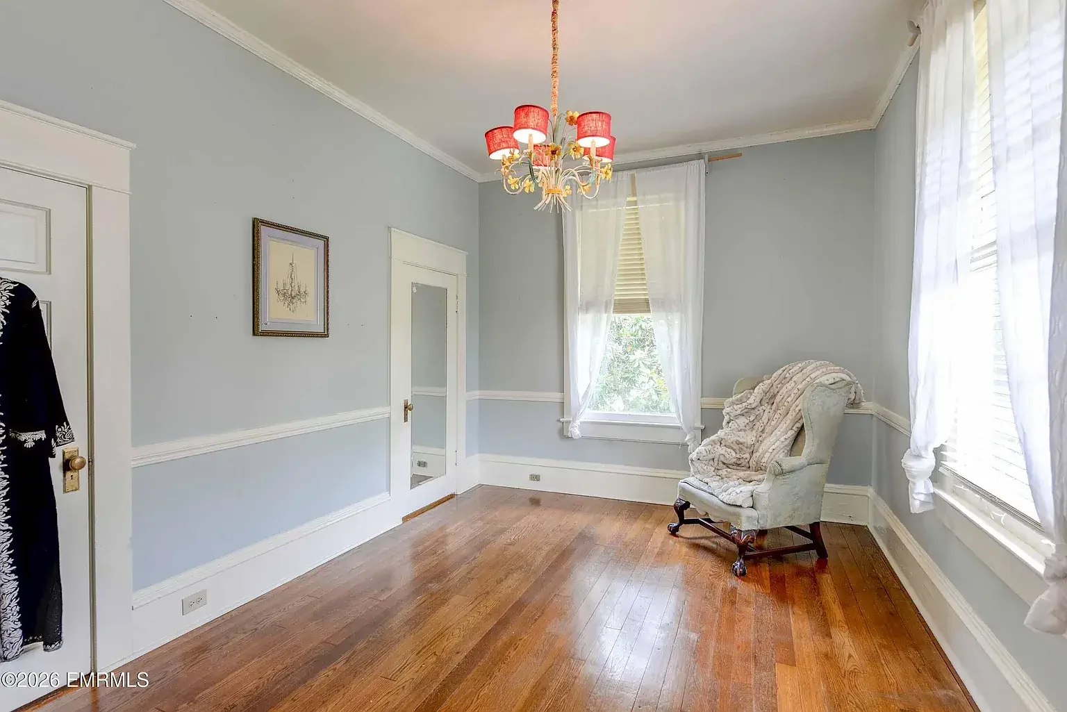 1912 Colonial Revival house Meridian Mississippi - 22 - hallway.webp