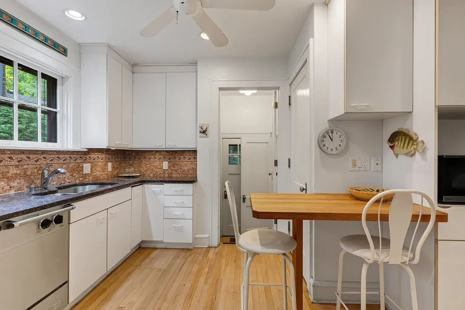 1926 English Revival house Madison Wisconsin - 33 - kitchen.webp