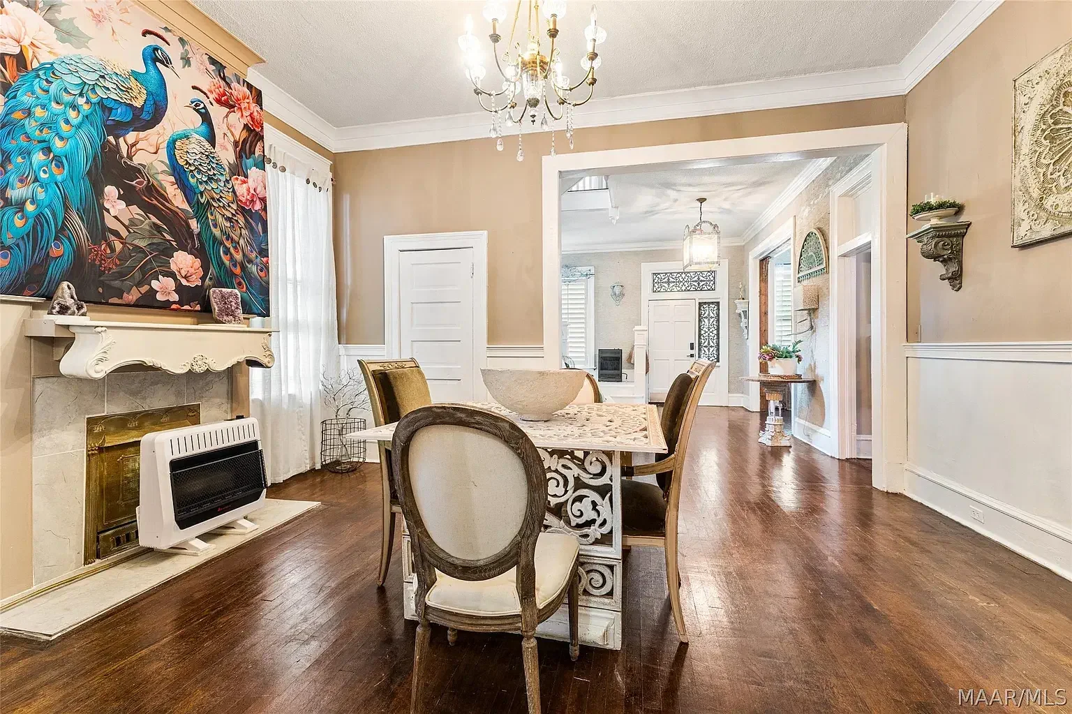 1925 Eclectic house Montgomery Alabama - 9 - dining room.webp