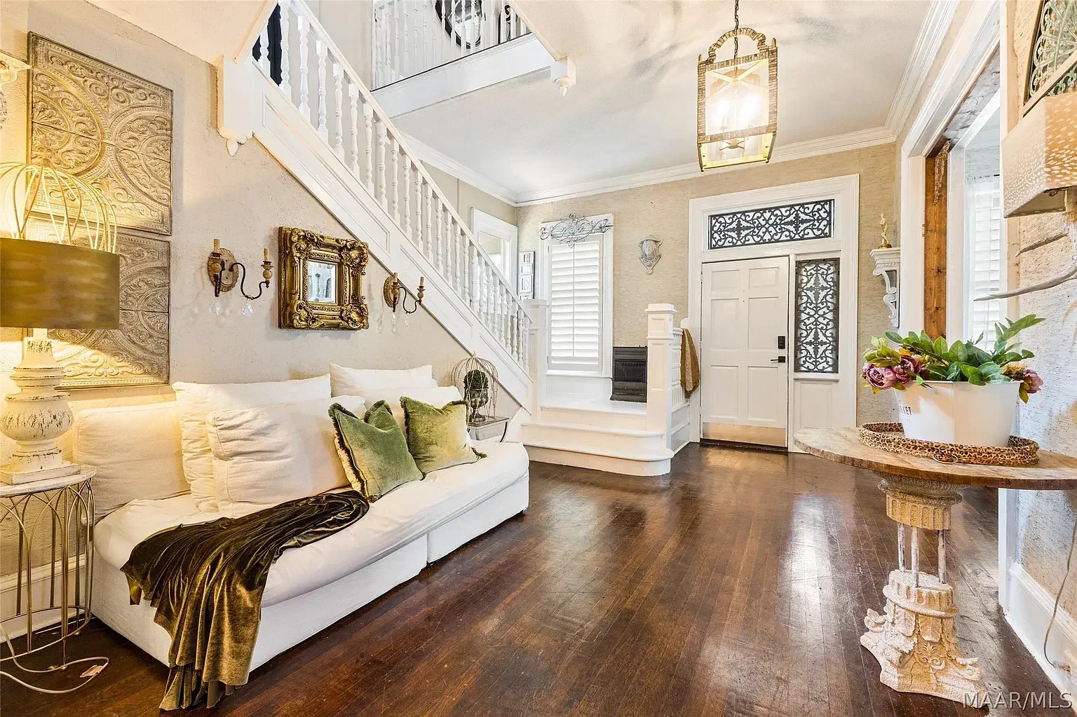 1925 Eclectic house Montgomery Alabama - 11 - staircase.webp