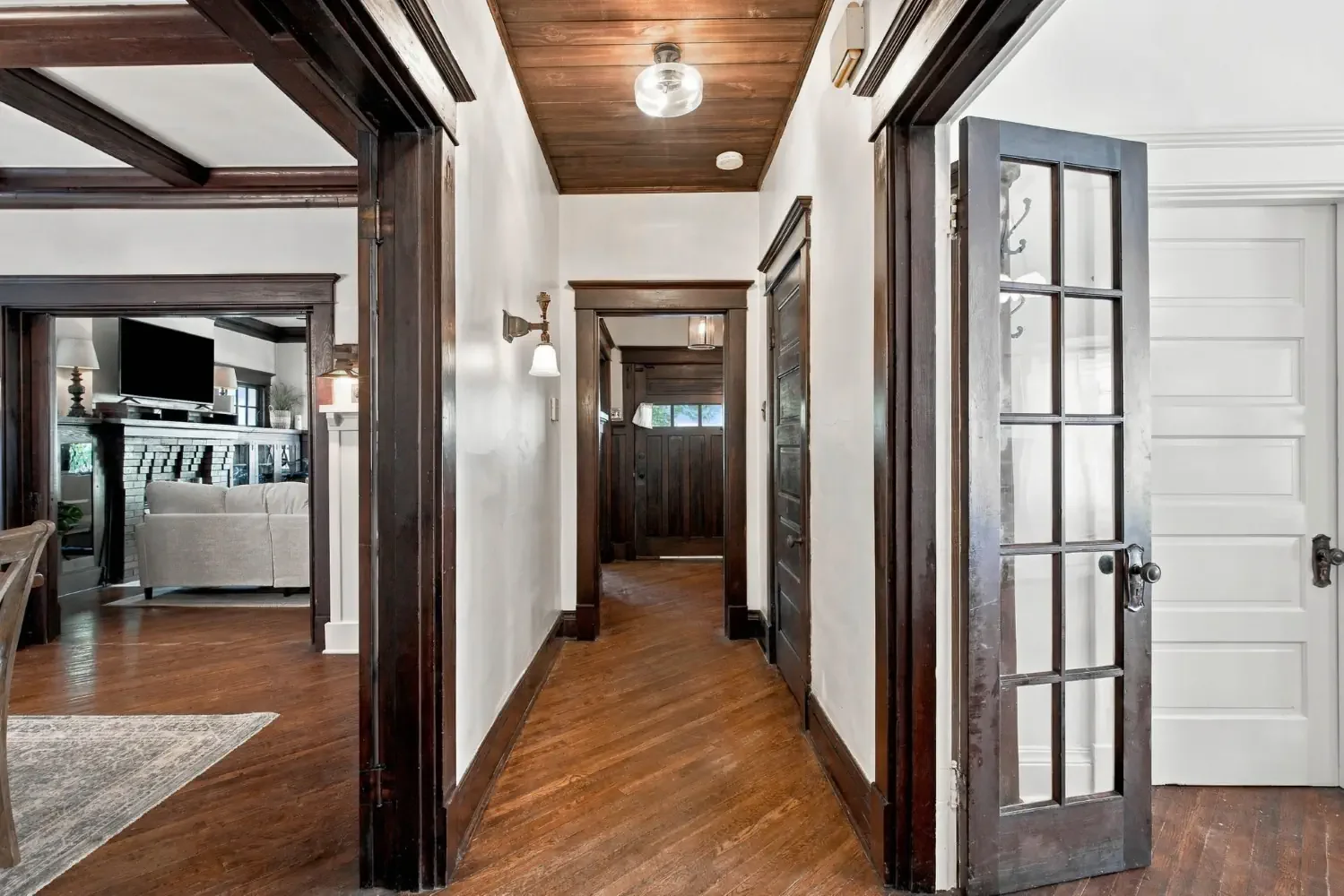 1913 Craftsman house Winchester Kentucky (29).webp