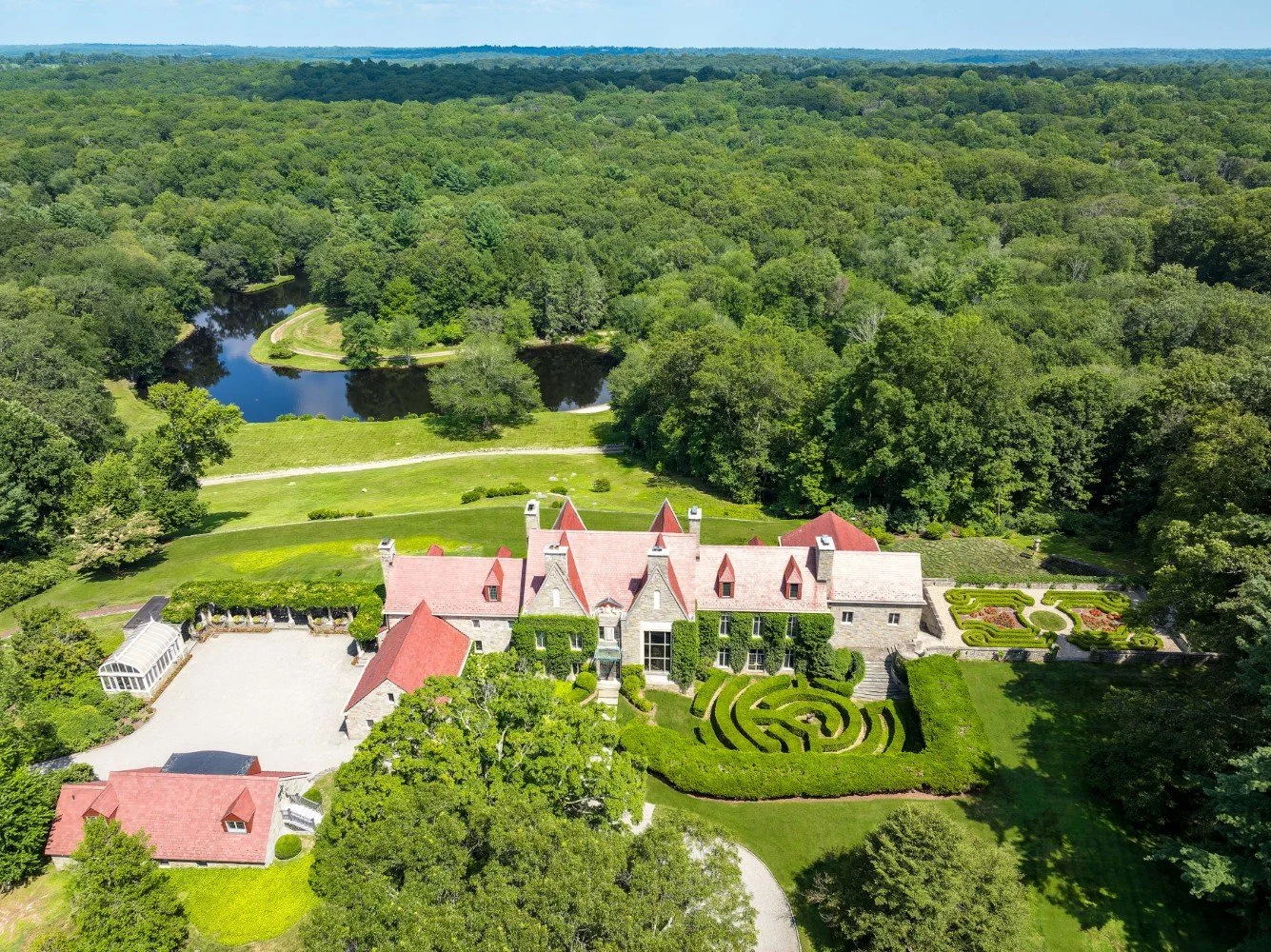 Hillandale 1900 European manor in Stamford Connecticut