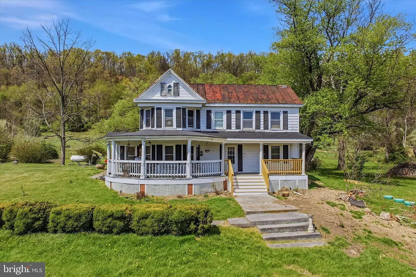1888 Farmhouse Berkeley Springs West Virginia - front view