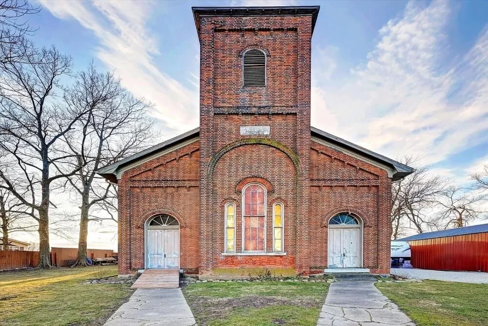 1871 Historical Church in Roachdale, Indiana 190k Old Houses USA